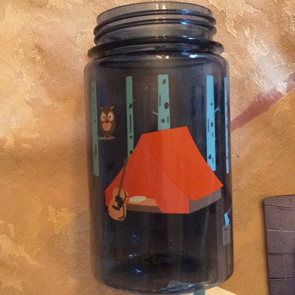 Ecovessel -Tilt-Free Drinking Camp Design - Picture 6 of 8